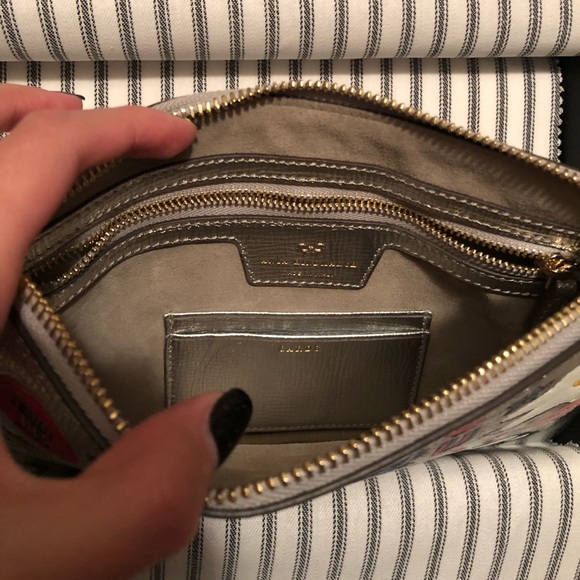 Anya Hindmarch all over stickers silver clutch - Picture 4 of 8